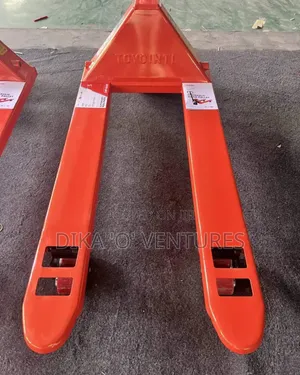 Manual Hydraulic Forklift 2.5 Ton