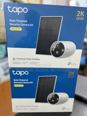 Tp-Link Tapo C425 Solar Powered Security Camera Kit.