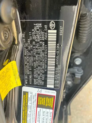 Toyota Camry XLE 4dr Sedan (2.5L 4cyl 6A) 2012 Black
