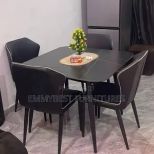 Classic Dinning Table Set,  4 Seaters.