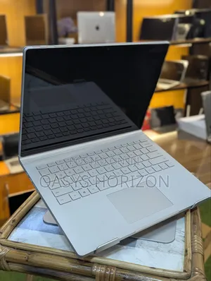 Laptop Microsoft Surface Book 2 16GB Intel Core I7 SSD 512GB