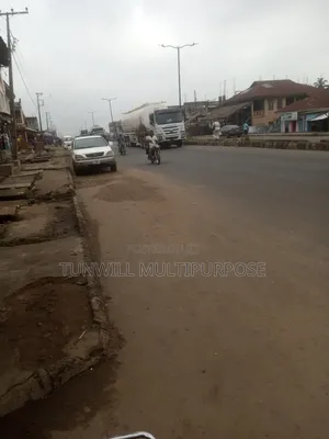 6bdrm House in Ogbomosho North for sale