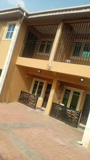 2bdrm Apartment in Asaaju Estate, Akala Express for rent