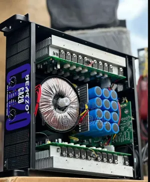 Powerful Power Amplifier Ca20