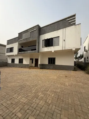 4bdrm Duplex in Life Camp Abuja for sale