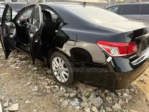 Lexus ES 350 2010 Black