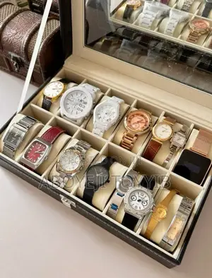 12 Pieces Slot Luxury Leather Watch Box/Storage