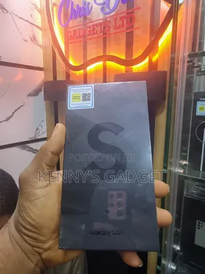 New Samsung Galaxy S22+ 5G 128 GB Black