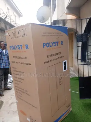 Polyster Side-by-Side Refrigerator With Wide Shelves