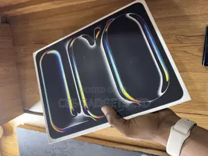 New Apple iPad Pro 13 (2025) 512 GB Black