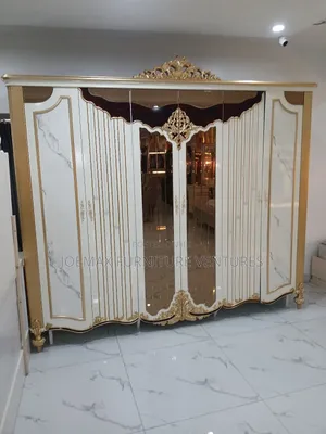 Royal Executive Standard Bed 6x7 With Wardrobe.