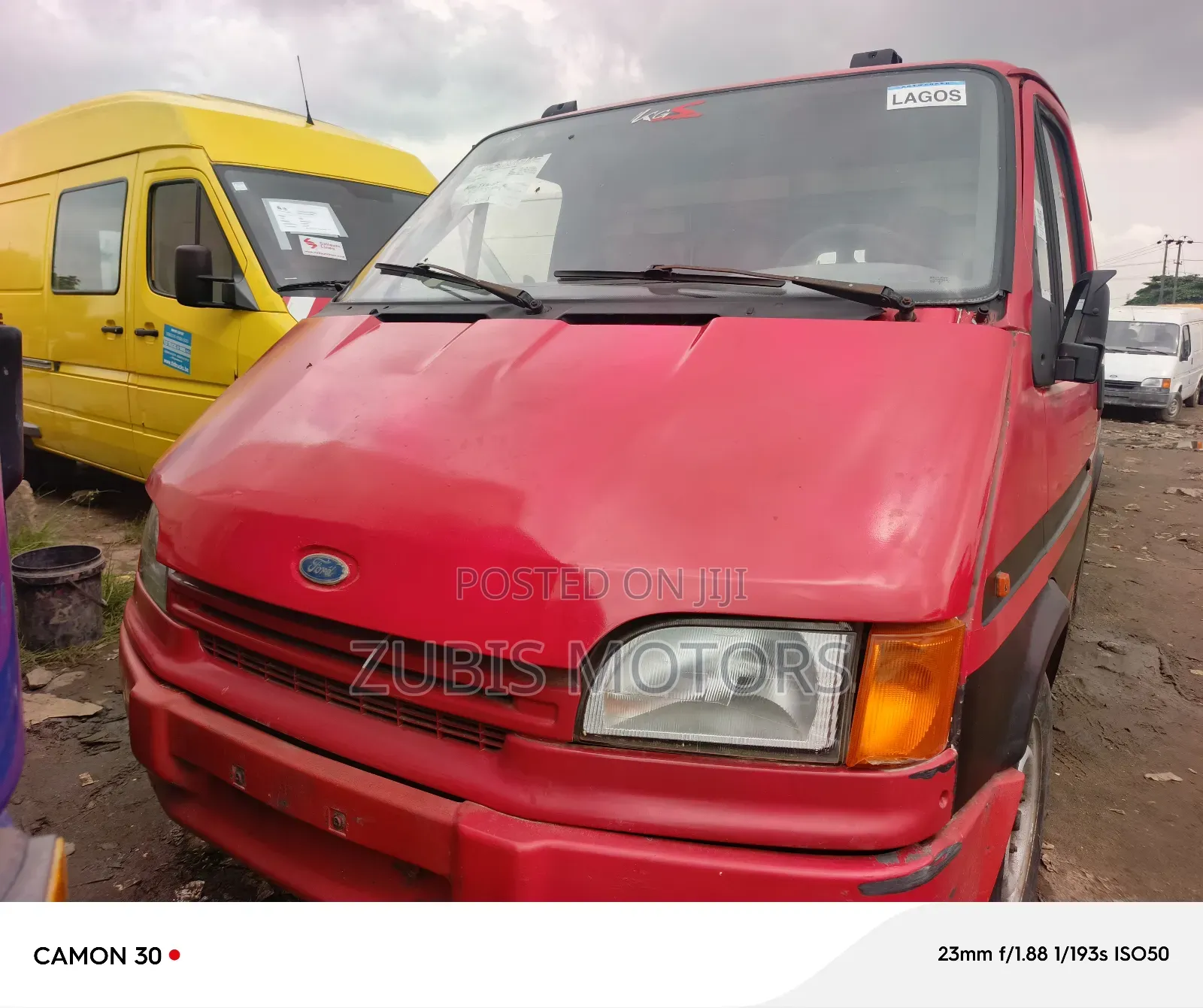 Ford Transit 2004 Red