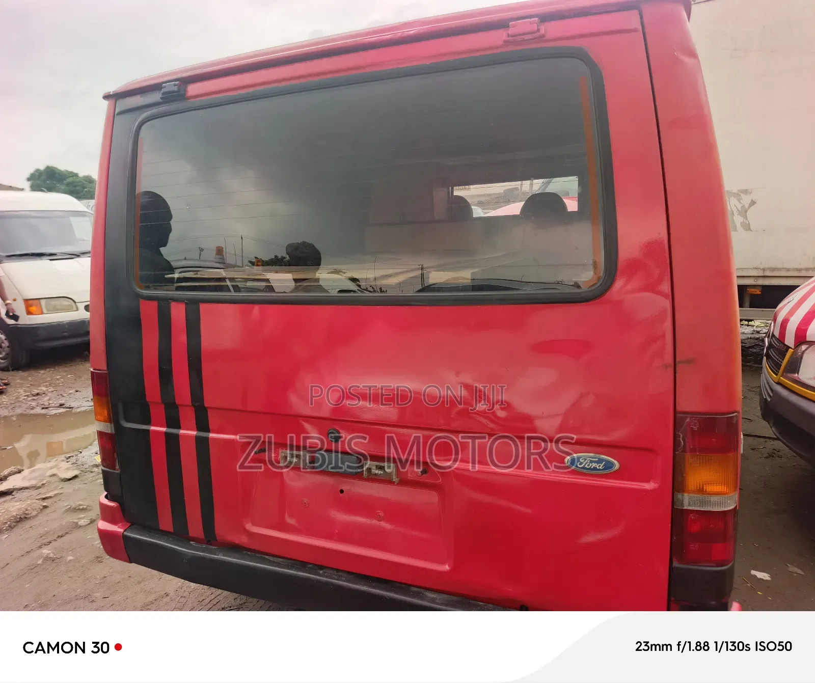 Ford Transit 2004 Red