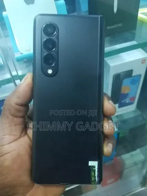 Samsung Galaxy Z Fold 3 256 GB Black