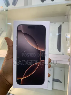 New Apple iPhone 16 Pro Max 256 GB Gold