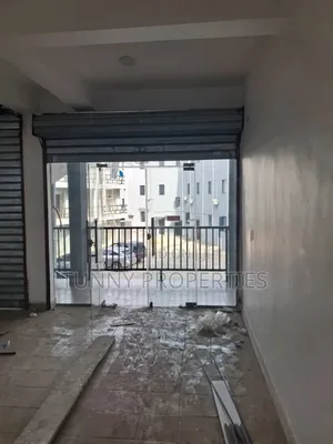 Shop to Let