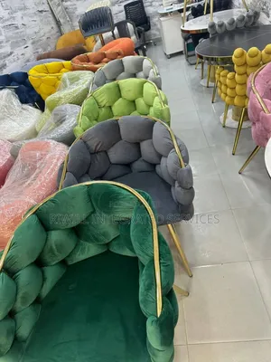 Single Arm Chair for Relaxing