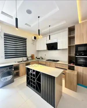 Kitchen Cabinet