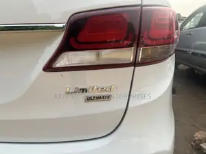 Hyundai Santa Fe Ultimate 2.4 AWD 2019 White