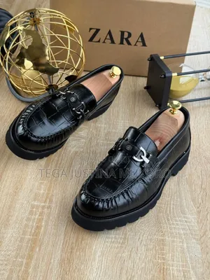 Zara Men's Chain Flat Shoes