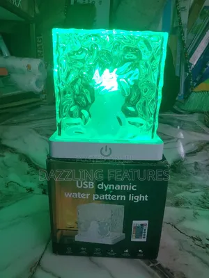 Dynamic Water Pattern Light