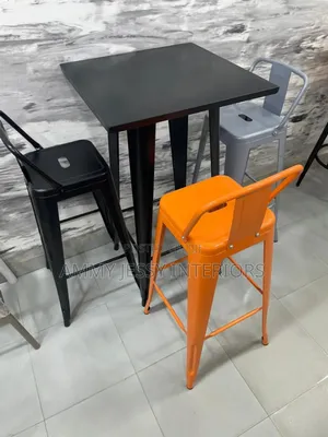 Standard Bar Stools Chair.