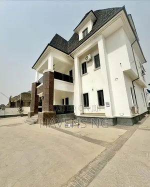 Spacious 6-Bedroom Apartment Available for Shortlet