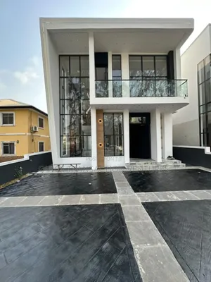 5bdrm Duplex in Megamound Estate, Ikota for sale
