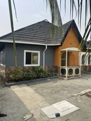 3bdrm Bungalow in Elewuro, Akobo for rent