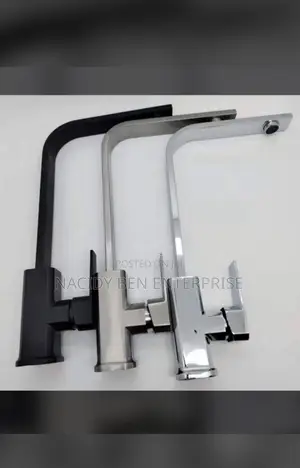 7-Shaped Kitchen Mixer Tap