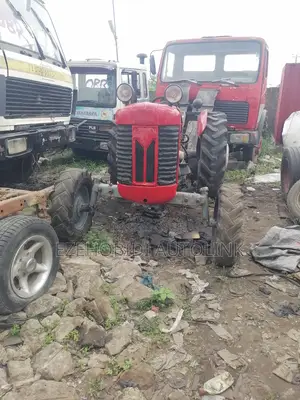 Tokunbo Mf Messy Ferguson Agricultur Tractor. 4cylinda Perkins Engine