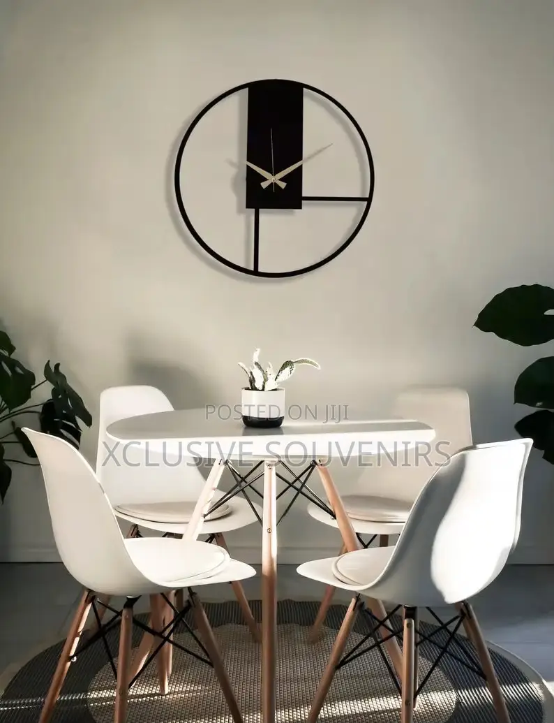 Simple Round/Rectangle Shape 4 Seater Dining Set With Solid Wood Foot