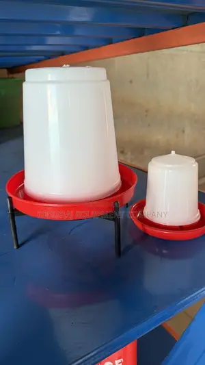 Indian Chick Drinker And Feeders That Solves Leak & Break Problems
