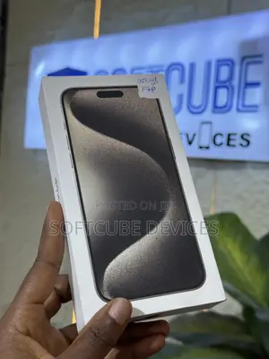 New Apple iPhone 15 Pro Max 256 GB