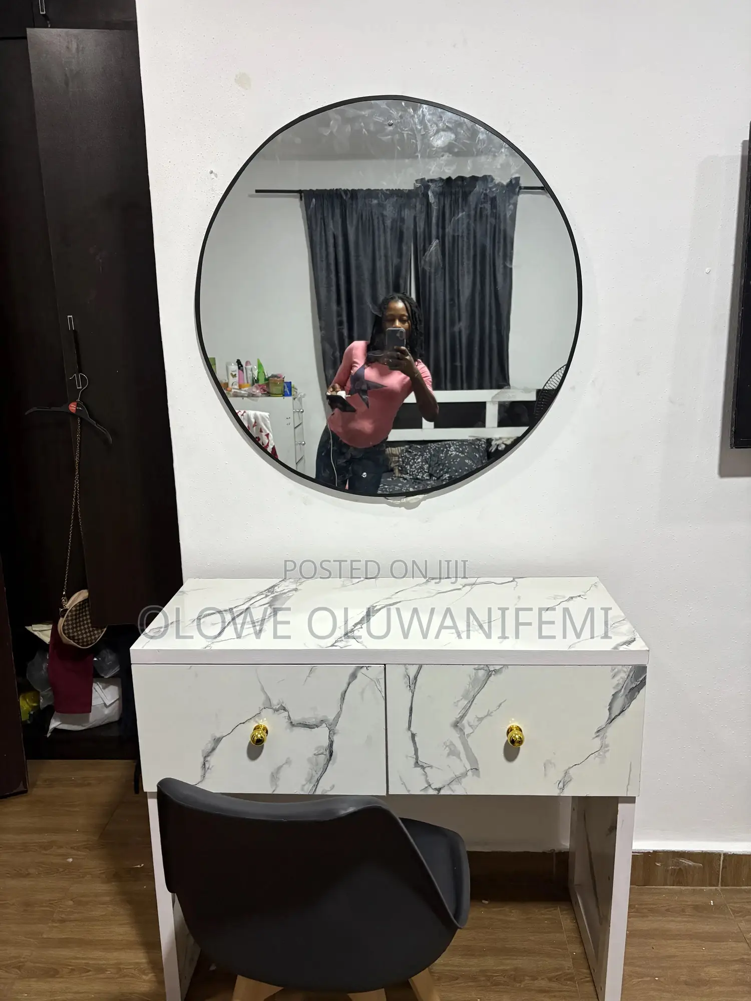 Dressing Mirror, Simple and Classical