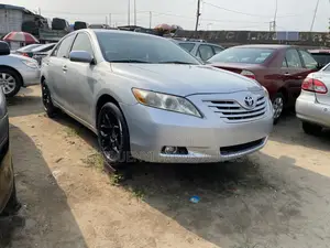 Toyota Camry LE 4dr Sedan (2.4L 4cyl 5A) 2009 Silver