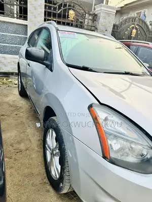 Nissan Rogue SV 4dr SUV AWD (2.5L 4cyl CVT) 2015 Silver