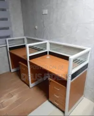 Office Cubicle/Workstation for 2 Workers
