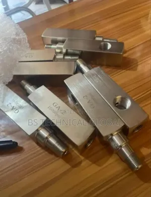 Enerpac Gauge Adapter 10,000pis