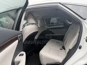 Lexus RX 2022 White