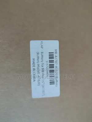 Apple Macbook Pro 15 Inch A1707 Model 1820