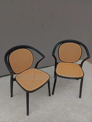 Modern Dining Chairs - Rattan Style Plastic Armchairs for Kitchen