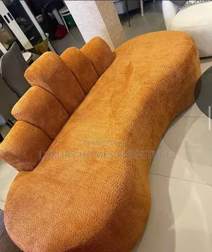 Standard 3 Sitters Curve Chair