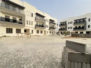 5bdrm Duplex in Mabushi for sale