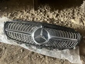 Diamond Front Grille E450 W213
