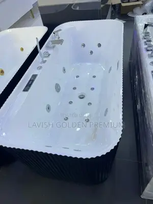 Executive Freestanding Single Jacuzzi Set With Massage and Bluetooth