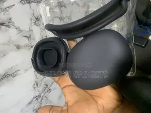 Neat Airpodmax Silicon Rubber Pouch Black Color