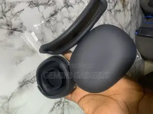 Neat Airpodmax Silicon Rubber Pouch Black Color