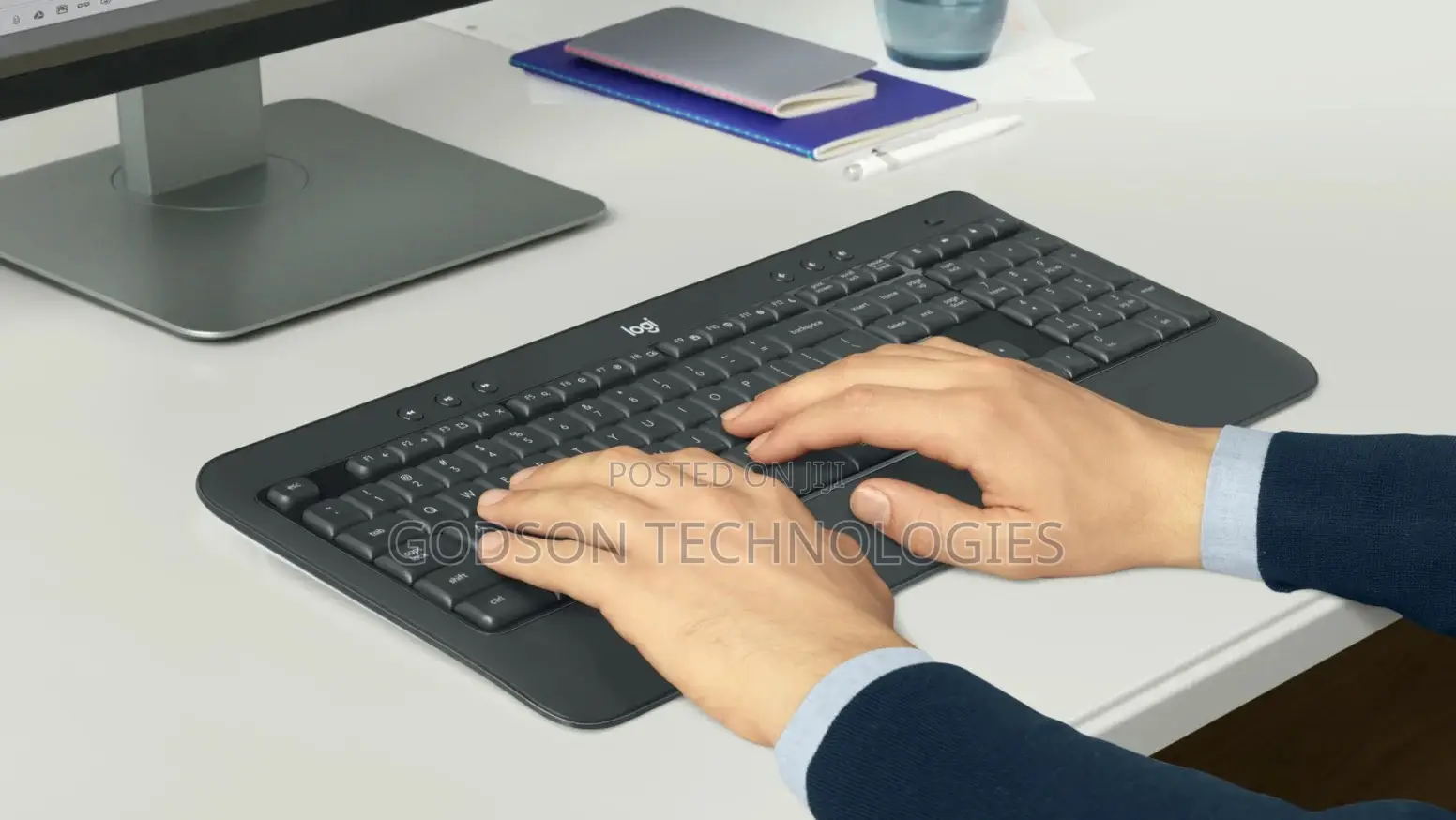 Logitech Mk540 Advance Wireless Keyboard Mouse Combo