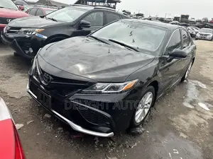Toyota Camry XLE 4dr Sedan (3.5L 6cyl 6A) 2015 Black